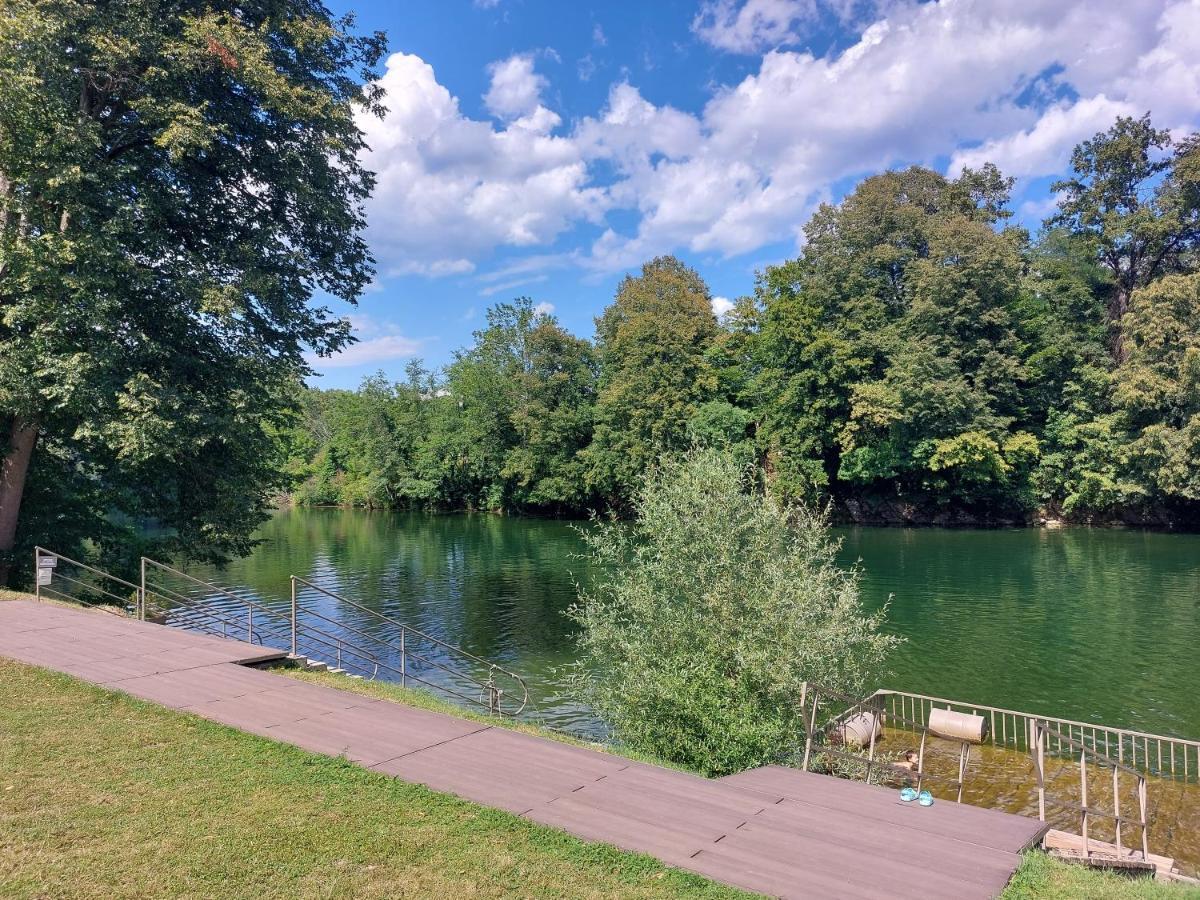 Casa Malu - Mobile House By The Kolpa River Casa vacanze Metlika